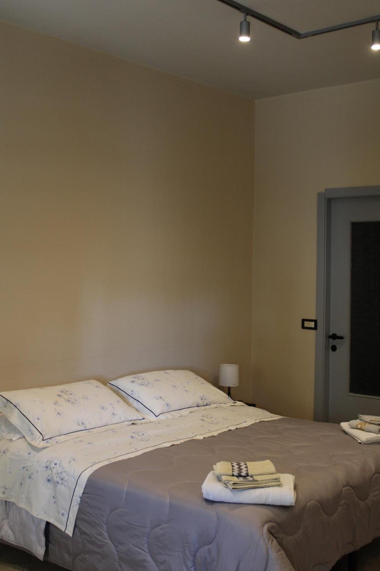 B&B Orchidea Bianca Gattico Ngoại thất bức ảnh